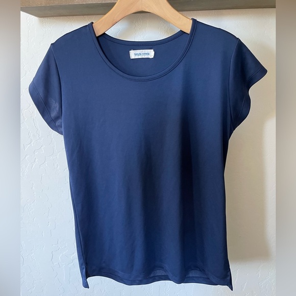 Taylor Stitch| Navy Short Sleeve Blouse, Basic Casual Tee, Form Fitting••• - Picture 1 of 7
